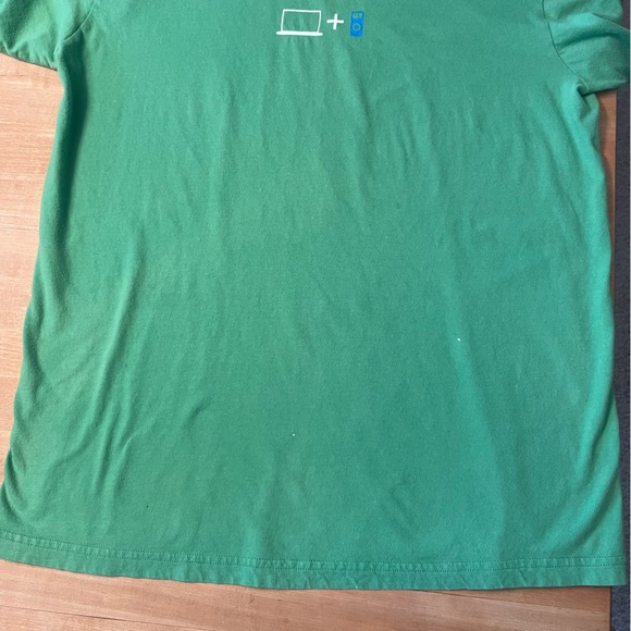 Apple Store Employee Tee Shirt Green Mac iPod Nano American Apparel M - Picture 3 of 8